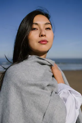 Antracietgrijze Warmi Alpaca Poncho 