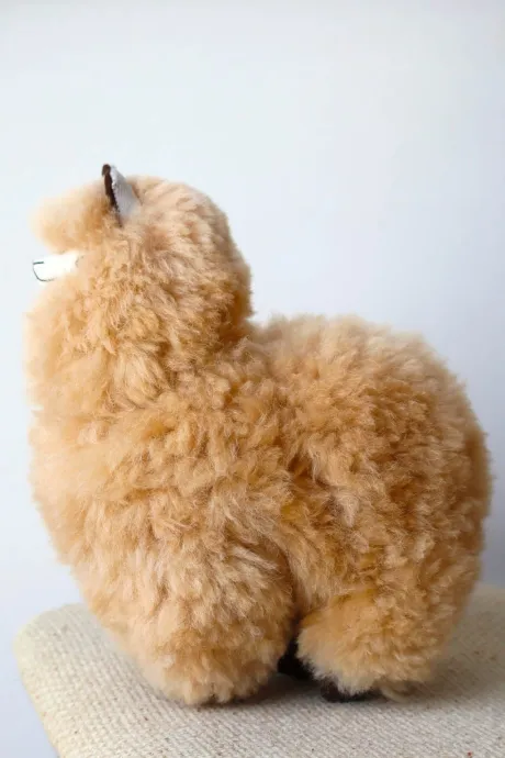 Alpaka Kuscheltier 33 cm - Carmen