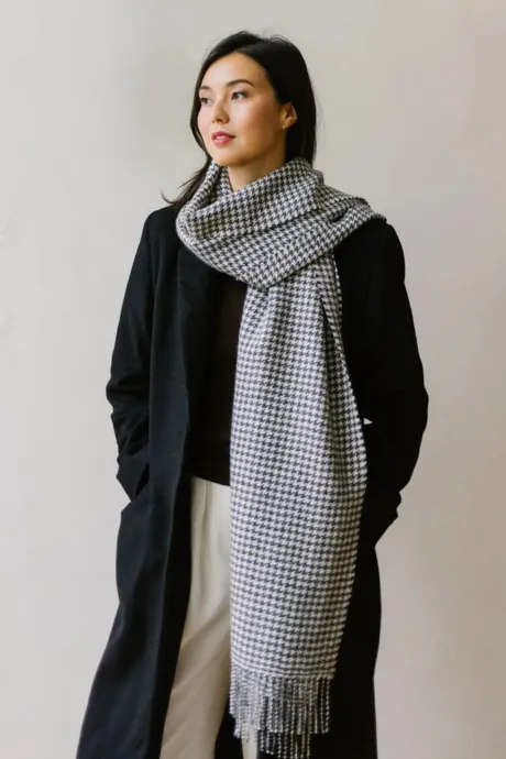 Karu | Soft and Warm Premium Scarf