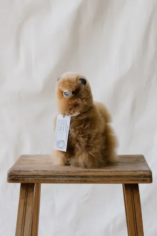 Brązowa pluszowa alpaka 23 cm - Guillermo