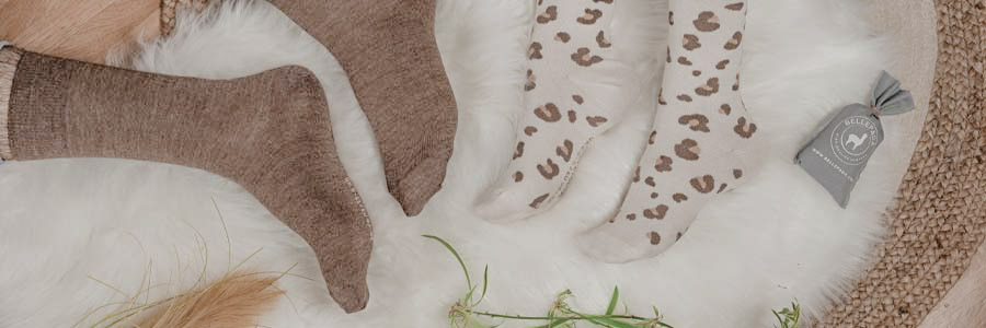bruine witte sokken inca bruine en maitu beige sokken