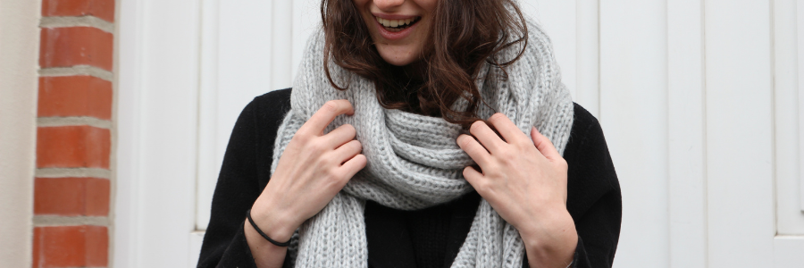 grey knitted scarf