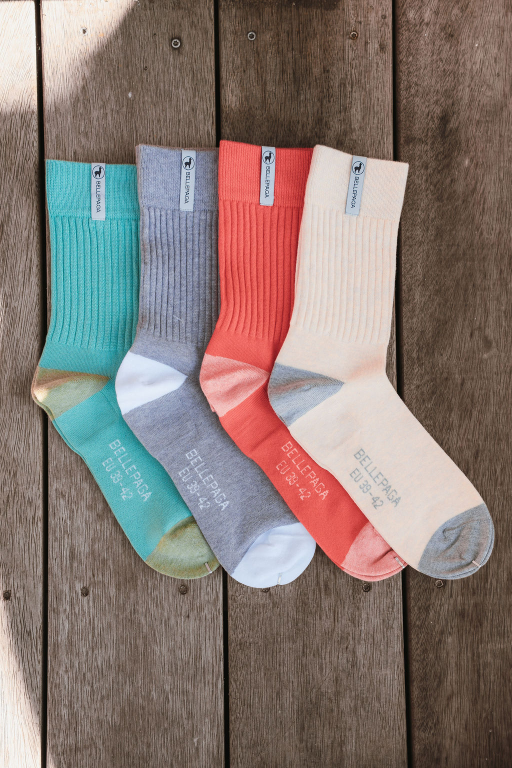 Mycose pieds traitements naturels et matières adaptées Chaussettes en laine favorisant la respirabilité des pieds