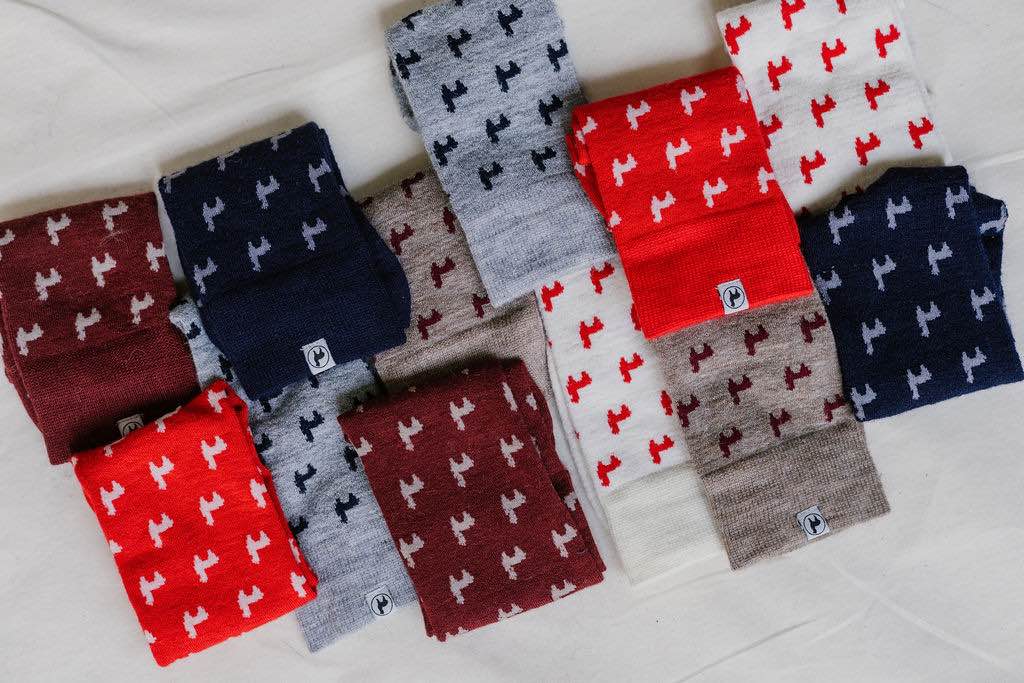 Warm alpaca wool socks, breathable and highly insulating